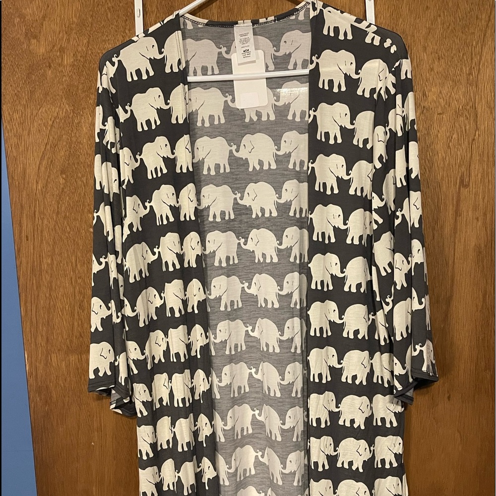 Elephant Short Sleeve Kimono/Cardigan